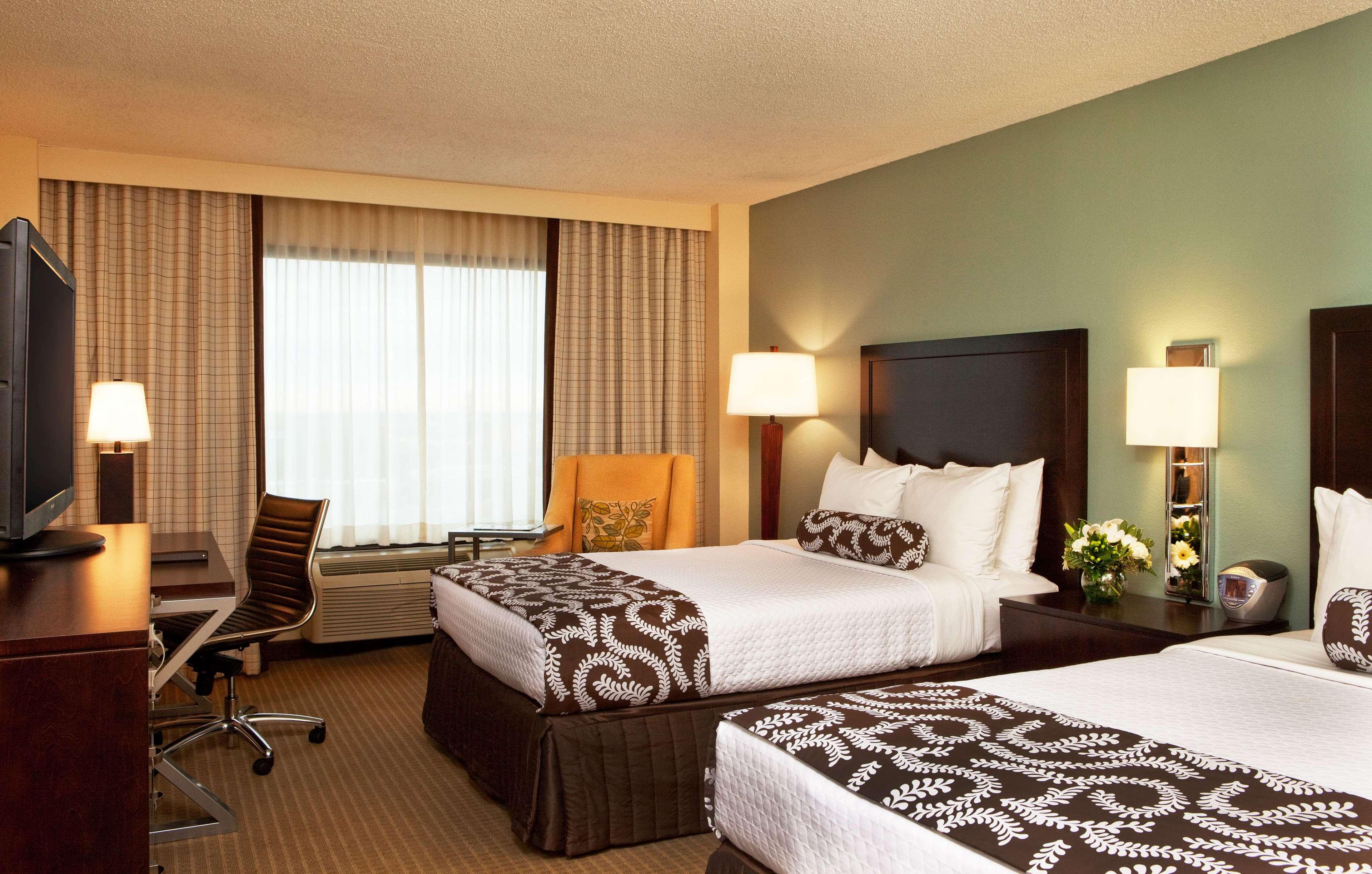 Отель Sonesta Atlanta Airport North Колледж Парк Экстерьер фото